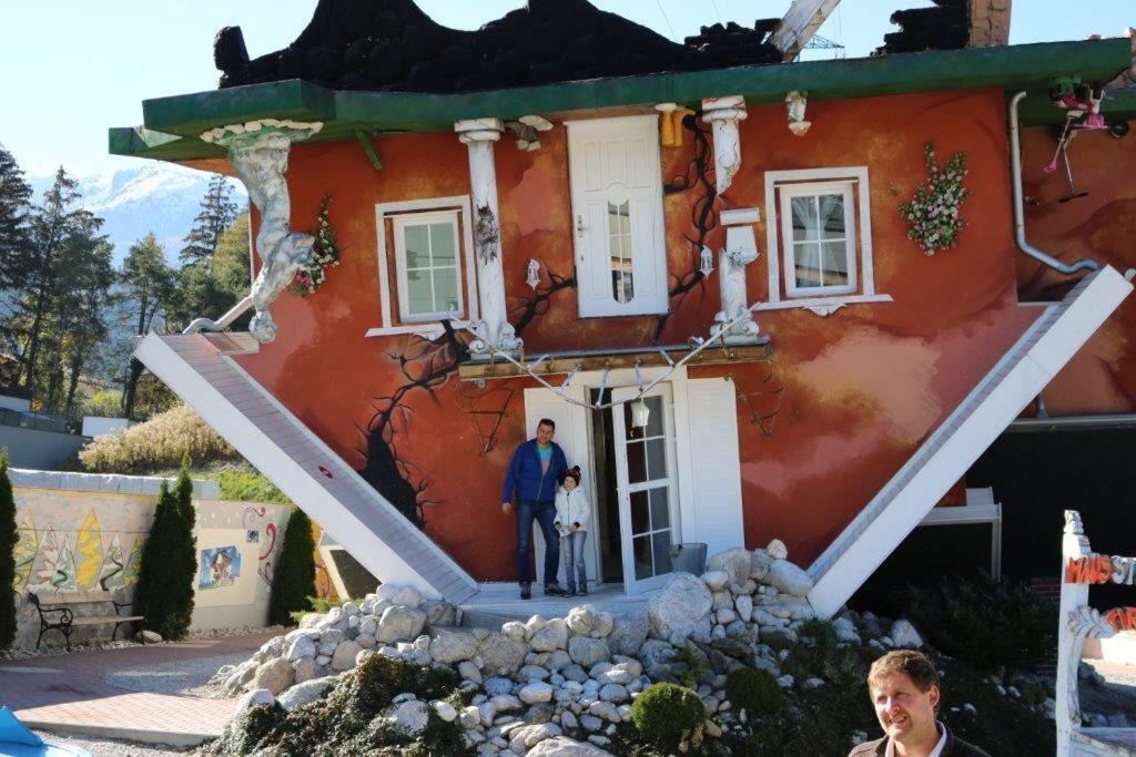 Landhaus Katharina Bis 12 Personen Mit Saunachalet Und Blick Auf Die Bergwelt Des Zillertals Hippach Exterior photo
